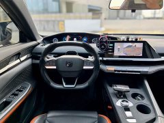 Changan UNI-V 1.5T premium - фото 11