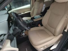 Toyota SIENNA 2023 2.5L Hybrid Premium Edition - фото 16