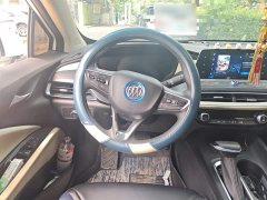 Lynk & Co Weilan 6 plug-in hybrid interconnected fashion - фото 6