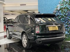 Rolls-Royce Cullinan 2018 five-seater version - фото 9