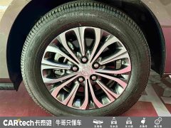 Buick GL8 Land Business Class 652T Luxury - фото 10
