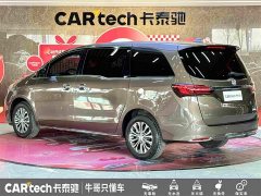 Buick GL8 Land Business Class 652T Luxury - фото 6
