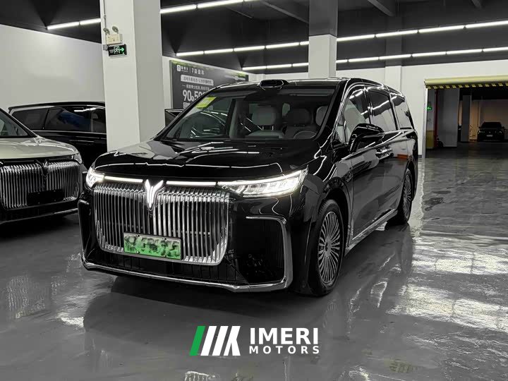 VOYAH Dream PHEV 4WD Excellence Qiankun Edition - автомобиль из Китая