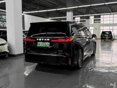 VOYAH Dream PHEV 4WD Excellence Qiankun Edition - фото 6