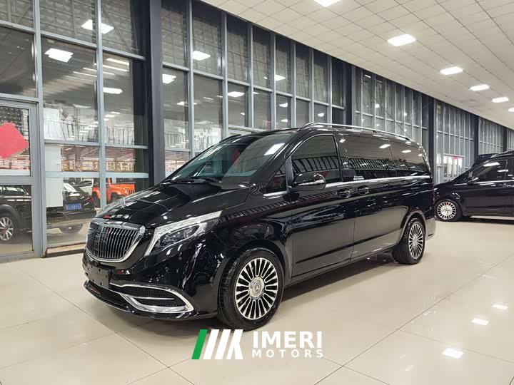 Mercedes-Benz V-Class V 260 Pilot Edition - автомобиль из Китая