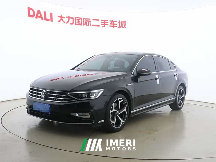 Volkswagen Magotan 2 Million Edition 330TSI DSG Luxury - автомобиль из Китая