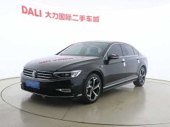Volkswagen Magotan 2 Million Edition 330TSI DSG Luxury - фото 1