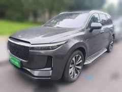Li Auto Ideal ONE 2020 extended range 7-seat version - фото 1