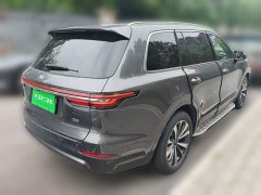 Li Auto Ideal ONE 2020 extended range 7-seat version - фото 4