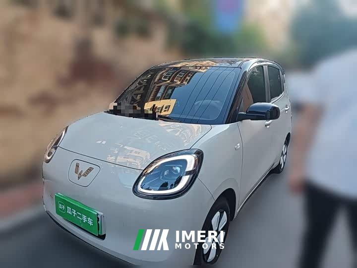 Wuling Hongguang MINIEV fourth generation four-door version Zhenxiang - автомобиль из Китая