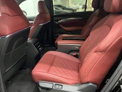 Audi Q6 2024 45 TFSI quattro Black Warrior Edition 6 seats - фото 8