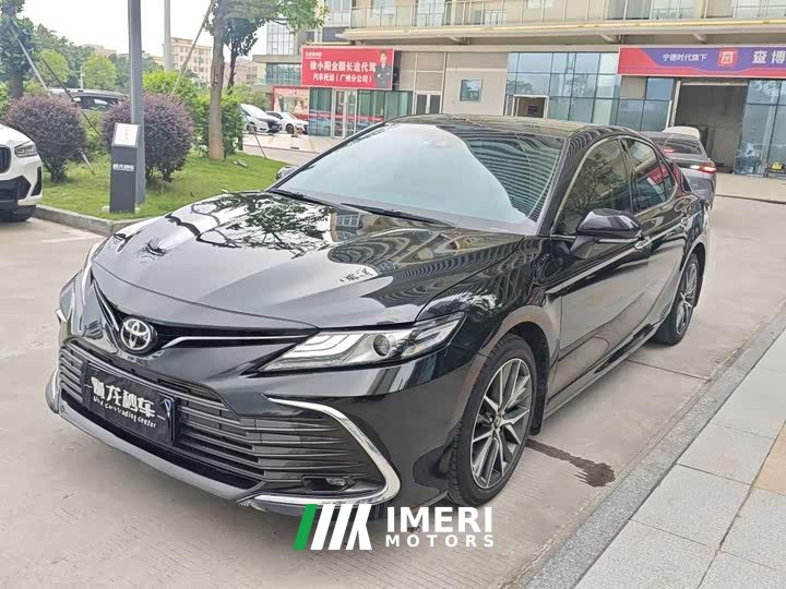 Toyota Camry 2021 2.5G Deluxe Edition - автомобиль из Китая