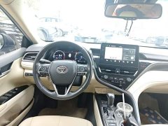 Toyota Camry 2021 2.5G Deluxe Edition - фото 8