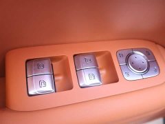 Li Auto Ideal L8 Pro - фото 17