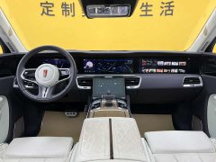 Hongqi E-HS9 660km flag collar version four seats - фото 10