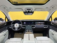 Hongqi E-HS9 660km flag collar version four seats - фото 11