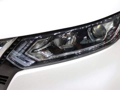 Nissan Qashqai 2.0L CVT XV Premium Edition - фото 7