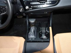 Lexus ES 2023 200 Excellence Edition - фото 15
