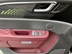 Hongqi E-HS9 660km Qichang version six seats - фото 5