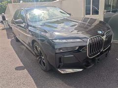 BMW 7 Series 2023 740Li M Sport Package - фото 2