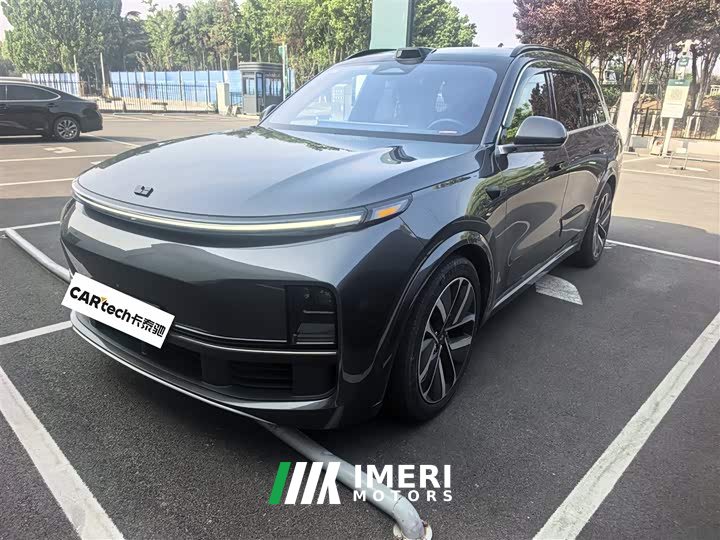 Li Auto Ideal L8 Max - автомобиль из Китая