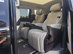 Denza D9 DM-i 980 four-wheel drive premium - фото 4