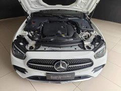 Mercedes-Benz E-Class E 300 L Sporty and Fashionable - фото 7