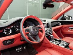 Bentley Bentayga 4.0T V8 S - фото 9