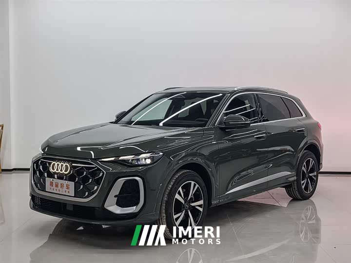 Audi Q5L 2.0T smart hybrid luxury - автомобиль из Китая