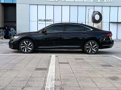 Volkswagen Passat 330TSI Deluxe Edition - фото 9