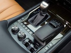 Lexus LX 2021 570 Middle East Edition - фото 20