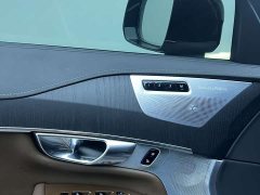 Volvo XC90 plug-in hybrid facelift E-drive hybrid T8 Zhizun Deluxe Edition 7 seats - фото 4