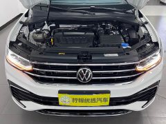 Volkswagen Tiguan L 330TSI automatic two-wheel drive R-Line version - фото 10