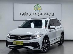 Volkswagen Tiguan L 330TSI automatic two-wheel drive R-Line version - фото 2