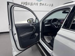 Volkswagen Tiguan L 330TSI automatic two-wheel drive R-Line version - фото 20