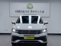 Volkswagen Tiguan L 330TSI automatic two-wheel drive R-Line version - фото 3