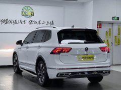 Volkswagen Tiguan L 330TSI automatic two-wheel drive R-Line version - фото 7