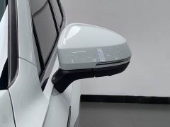 Volkswagen Tiguan L 330TSI automatic two-wheel drive R-Line version - фото 9