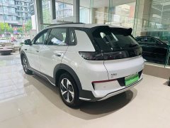 Lynk & Co Hiace 05 EV 520KM smart flight version - фото 6