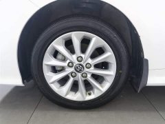 Toyota Corolla Dual Engine 1.8L E-CVT Elite Edition - фото 17
