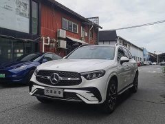 Mercedes-Benz GLC 260 L 4MATIC Luxury 5-Seater - фото 1