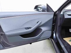 Tesla Model 3 rear-wheel drive version - фото 9