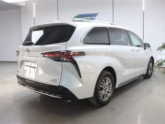 Toyota 2021 Toyota Sienna 2.5L Hybrid Deluxe Edition - фото 3