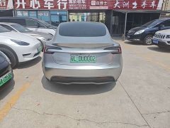 Tesla Model 3 rear-wheel drive version - фото 9