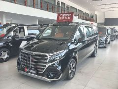 Mercedes-Benz Vito 2024 2.0T Elite Edition 7 seats - фото 1