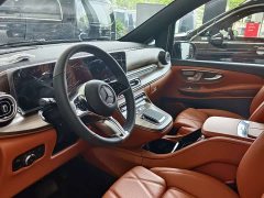 Mercedes-Benz V-Class 2024 V 300 L Long Wheelbase Exclusive - фото 4