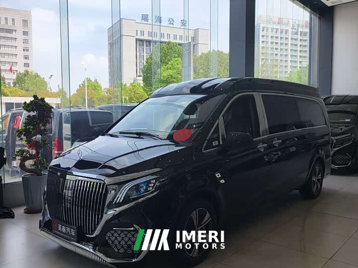Mercedes-Benz Vito 2.0T business version 7 seats