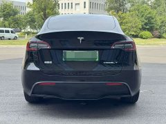 Tesla Model Y standard range rear-wheel drive version - фото 5