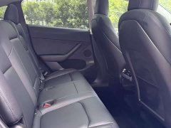 Tesla Model Y standard range rear-wheel drive version - фото 7