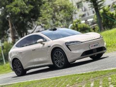 Luxeed Zhijie R7 extended range 251km Max - фото 3